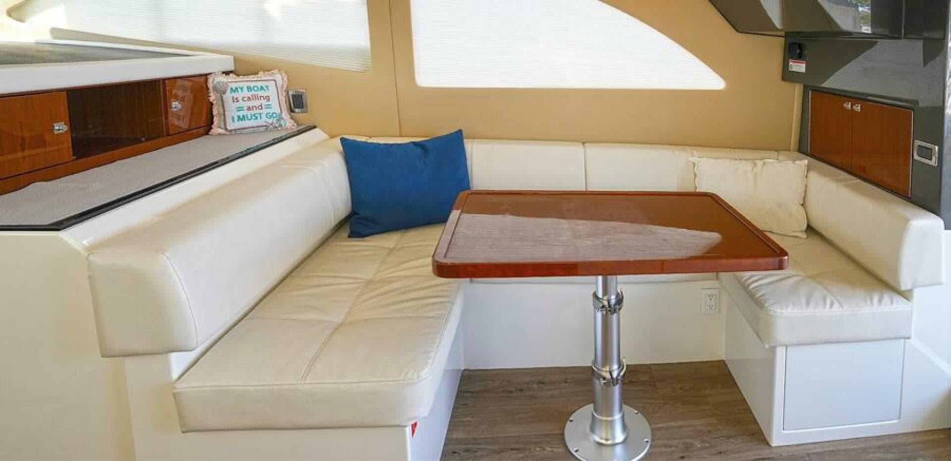 2020 Carver C40 — photo 18