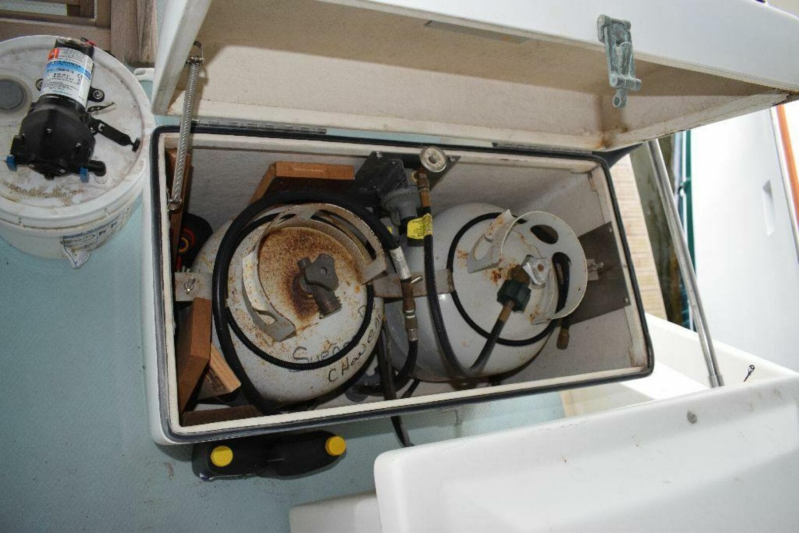 1984 Defever — photo 19