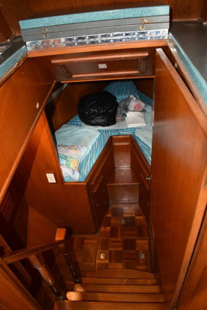 1984 Defever — photo 50