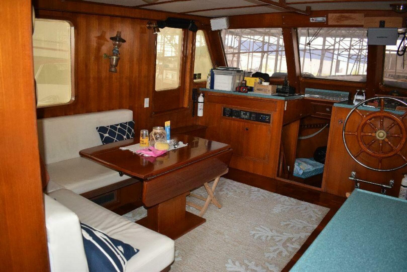 1984 Defever — photo 36