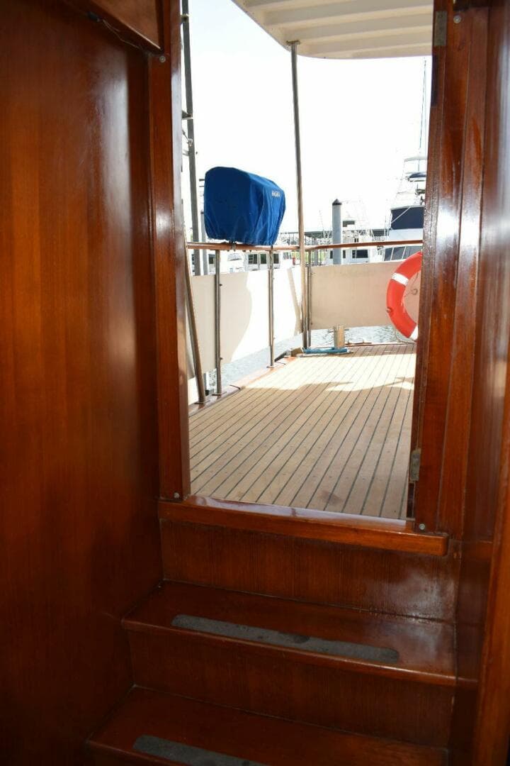 1984 Defever — photo 28