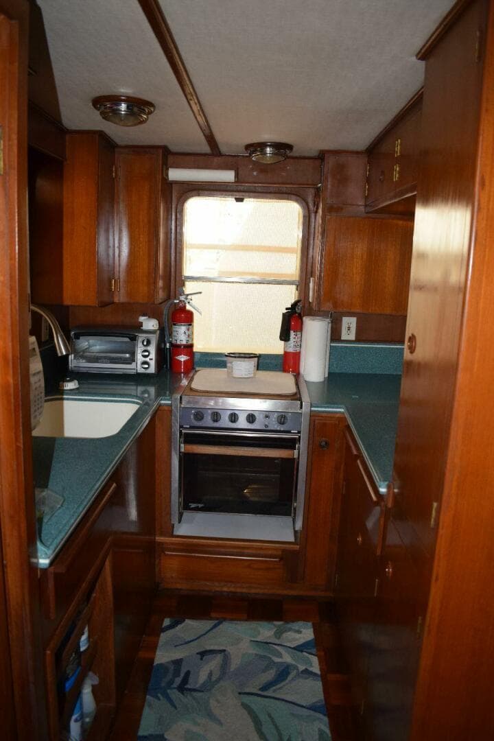 1984 Defever — photo 34