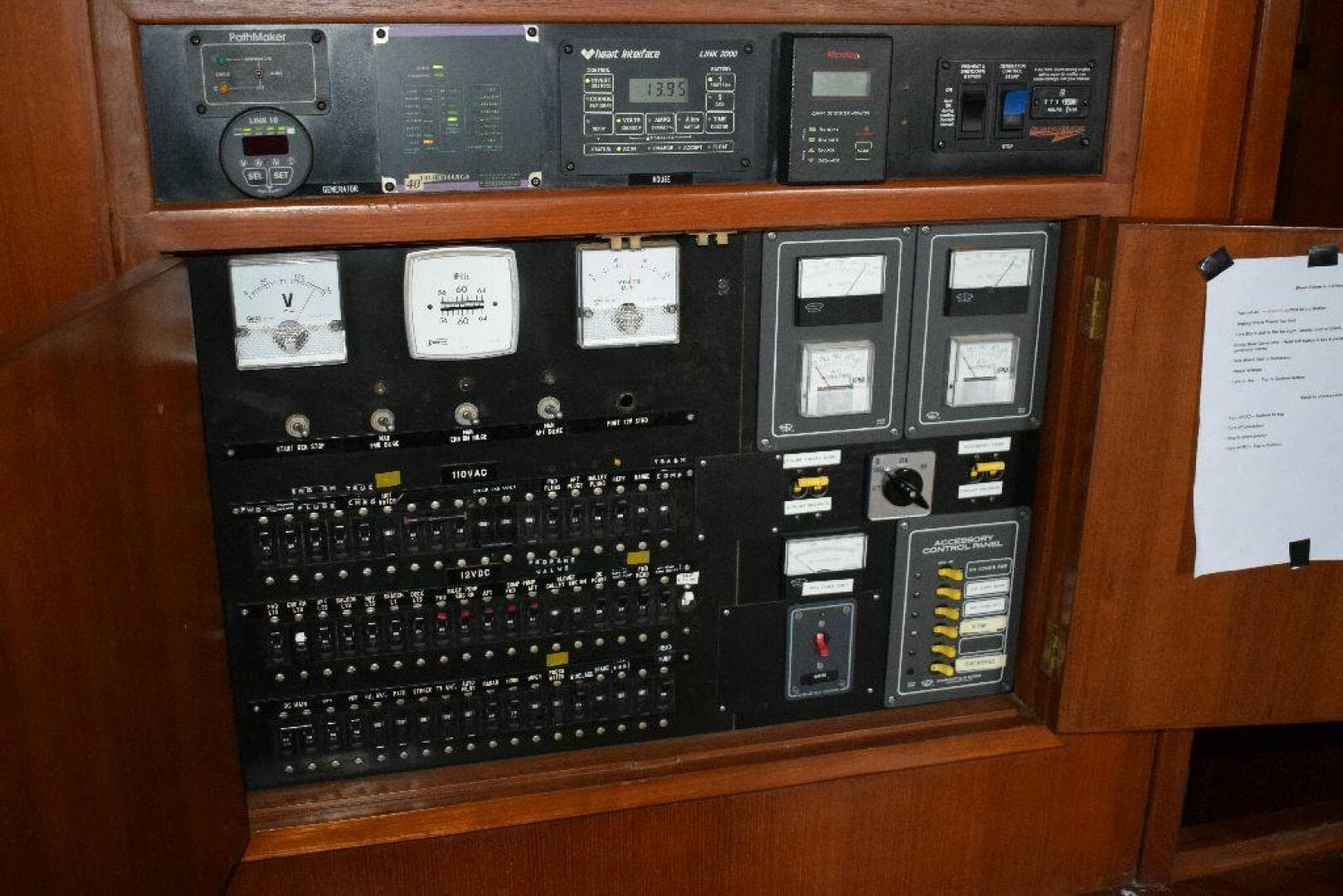 1984 Defever — photo 30