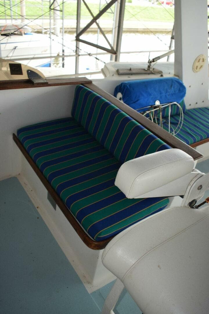 1984 Defever — photo 12