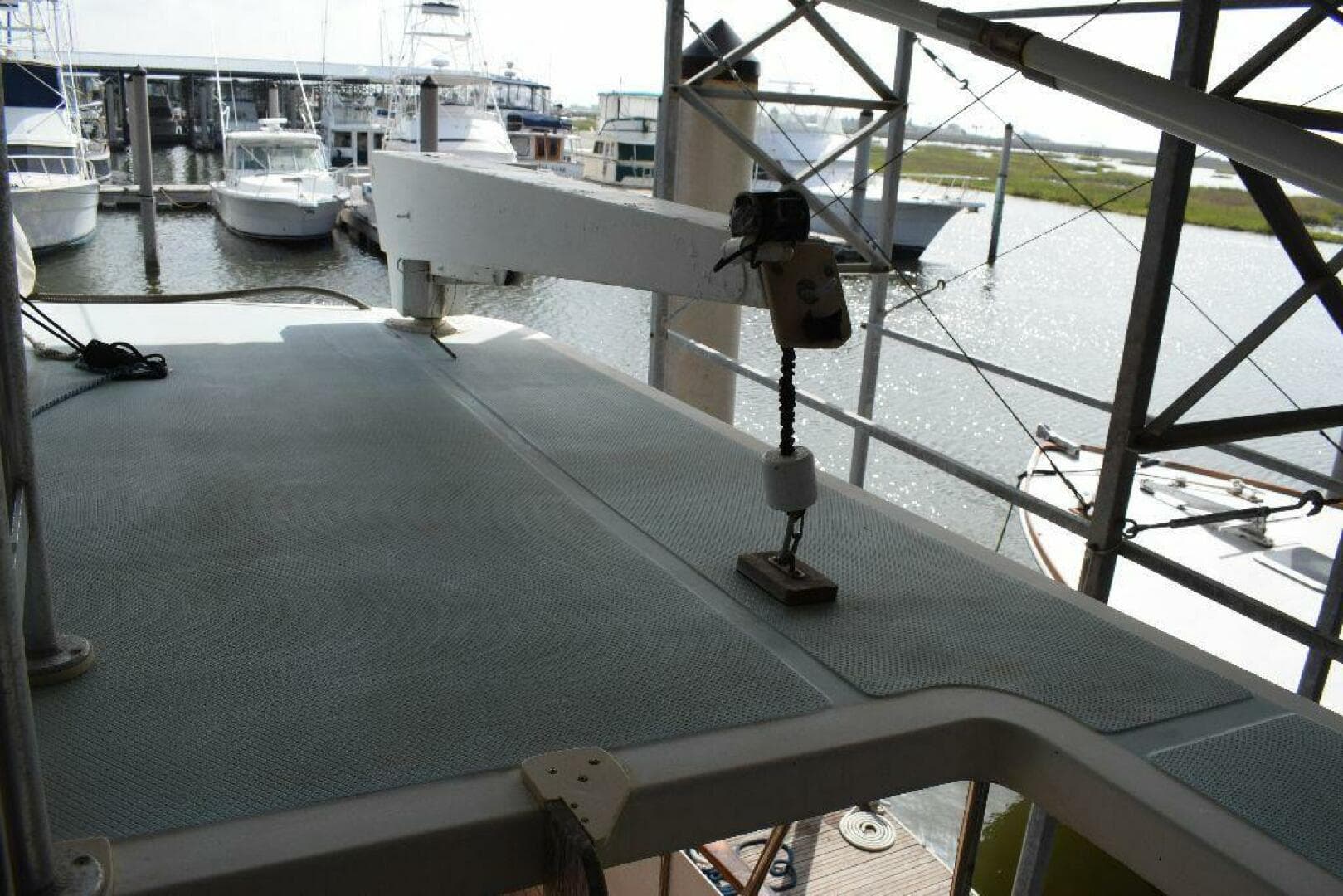 1984 Defever — photo 25