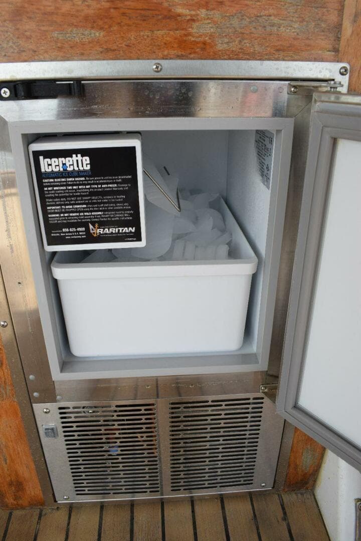 1984 Defever — photo 27