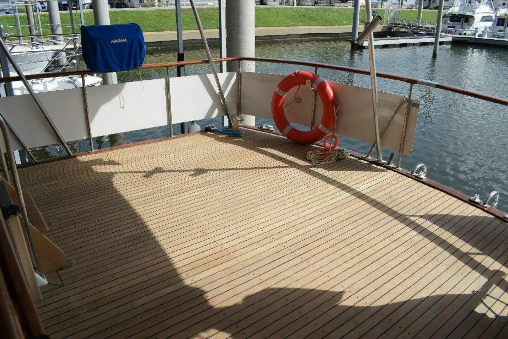 1984 Defever — photo 13