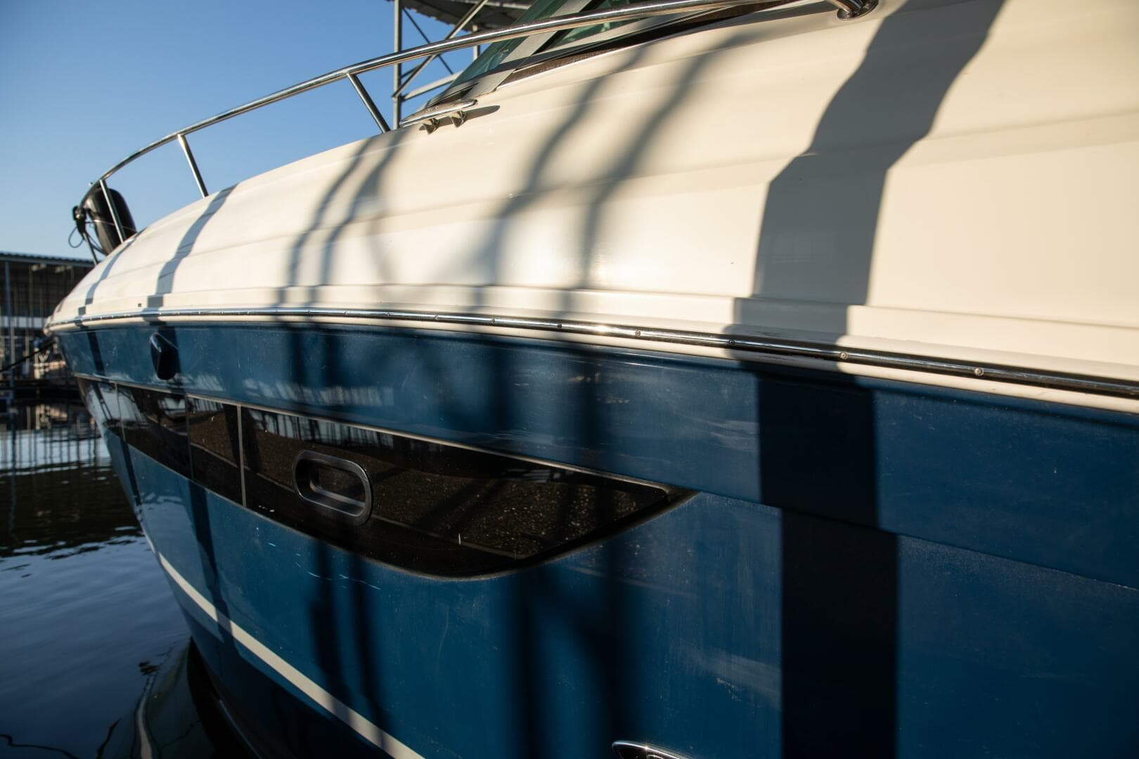 2016 Sea Ray 350 Sundancer — photo 25