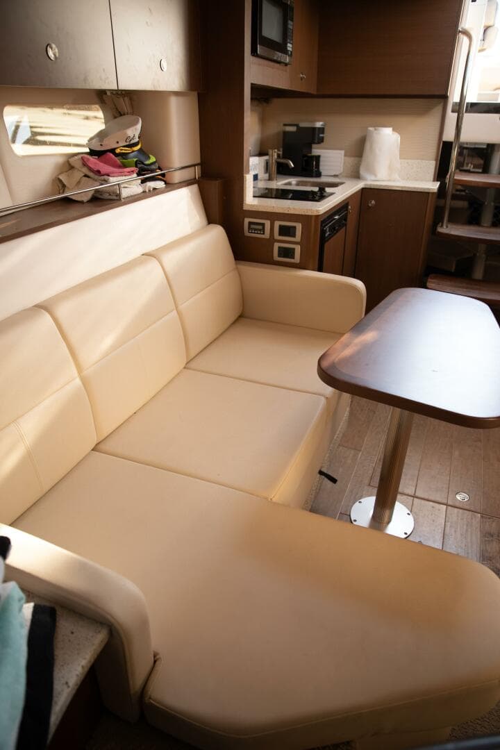 2016 Sea Ray 350 Sundancer — photo 114