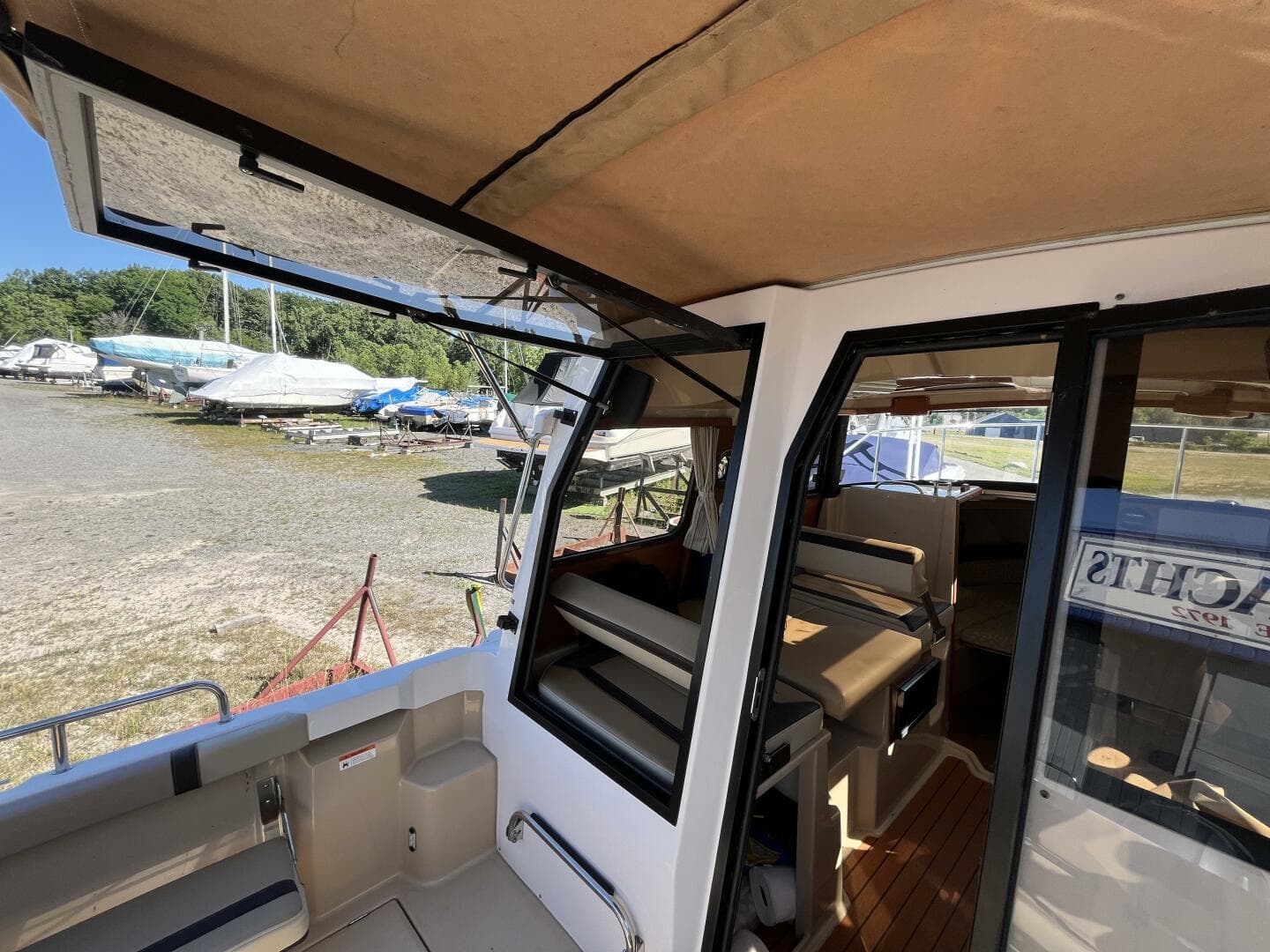 2019 Ranger Tugs — photo 6