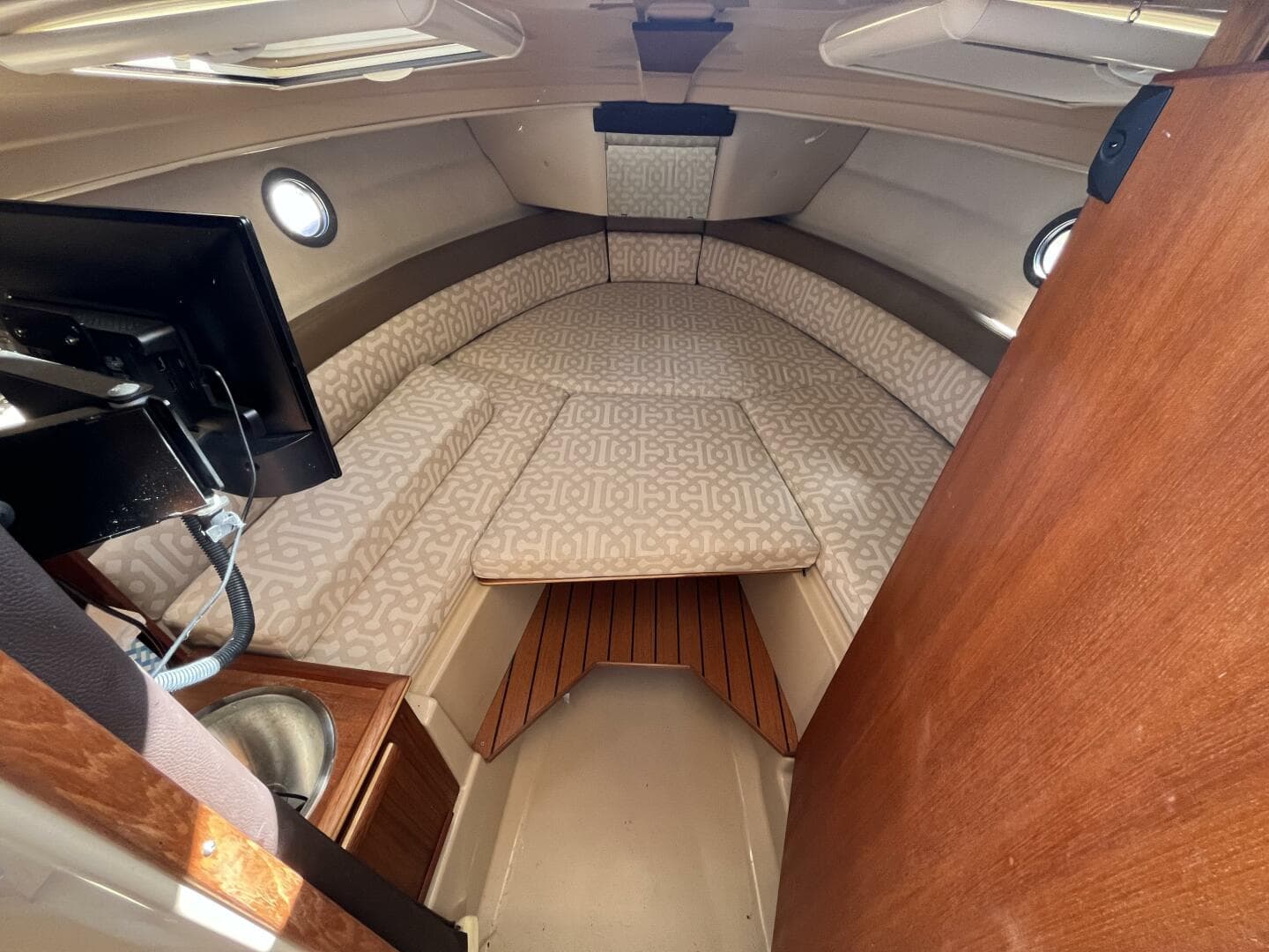 2019 Ranger Tugs — photo 36