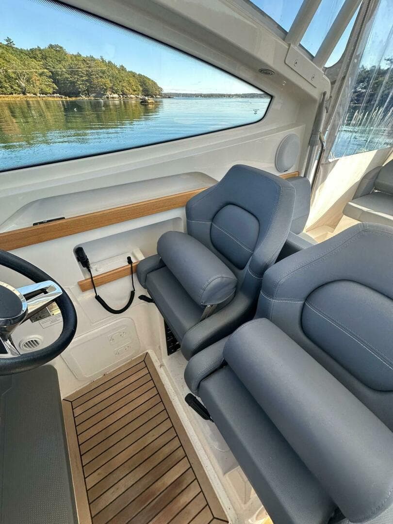 2021 Nimbus W9 — photo 6