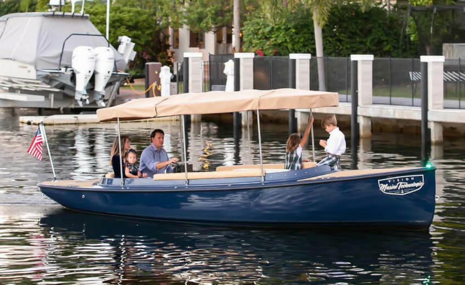 2023 Vision Fantail 217 — photo 1