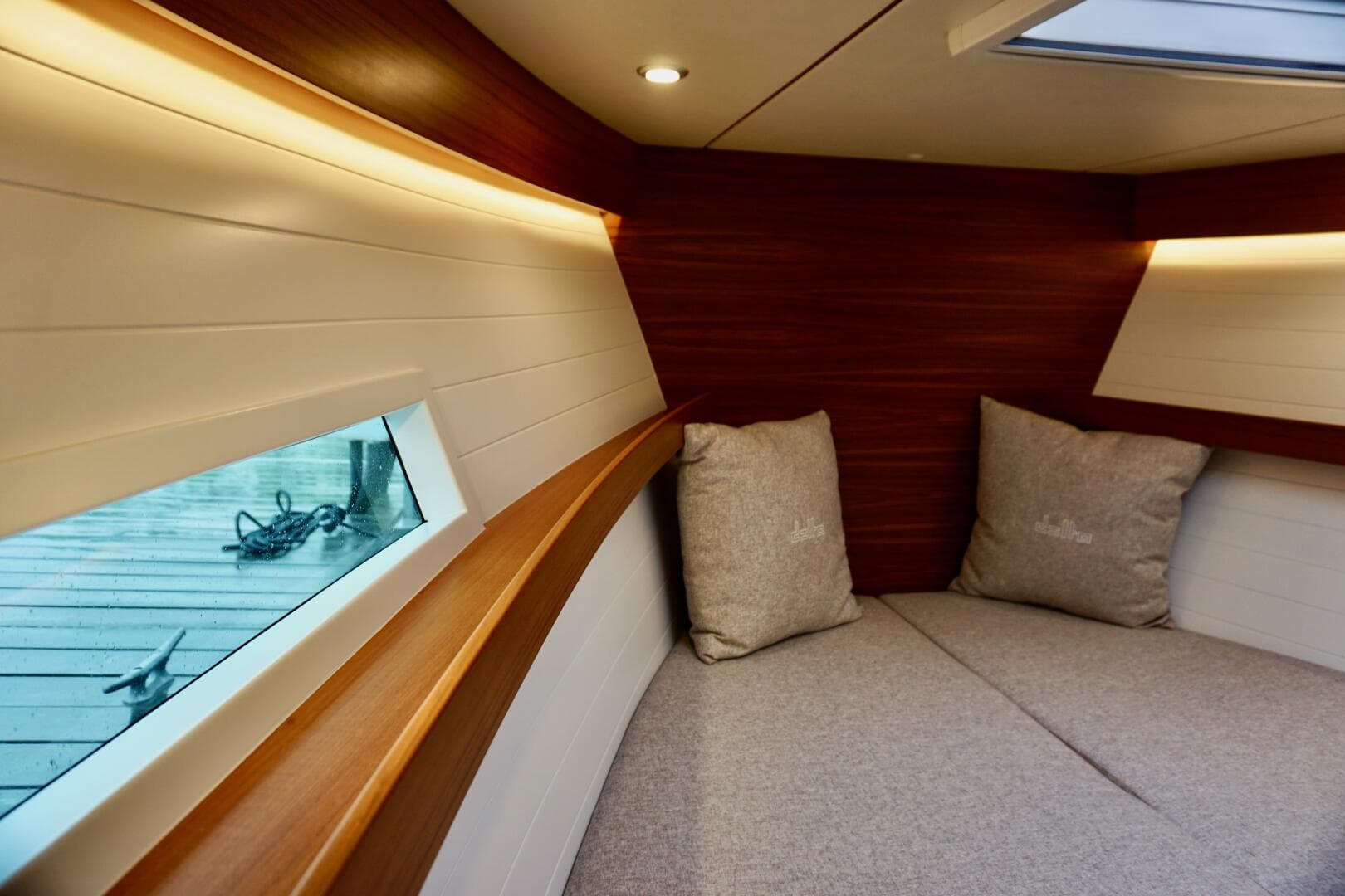 2023 Delta Powerboats 33 Coupe — photo 28