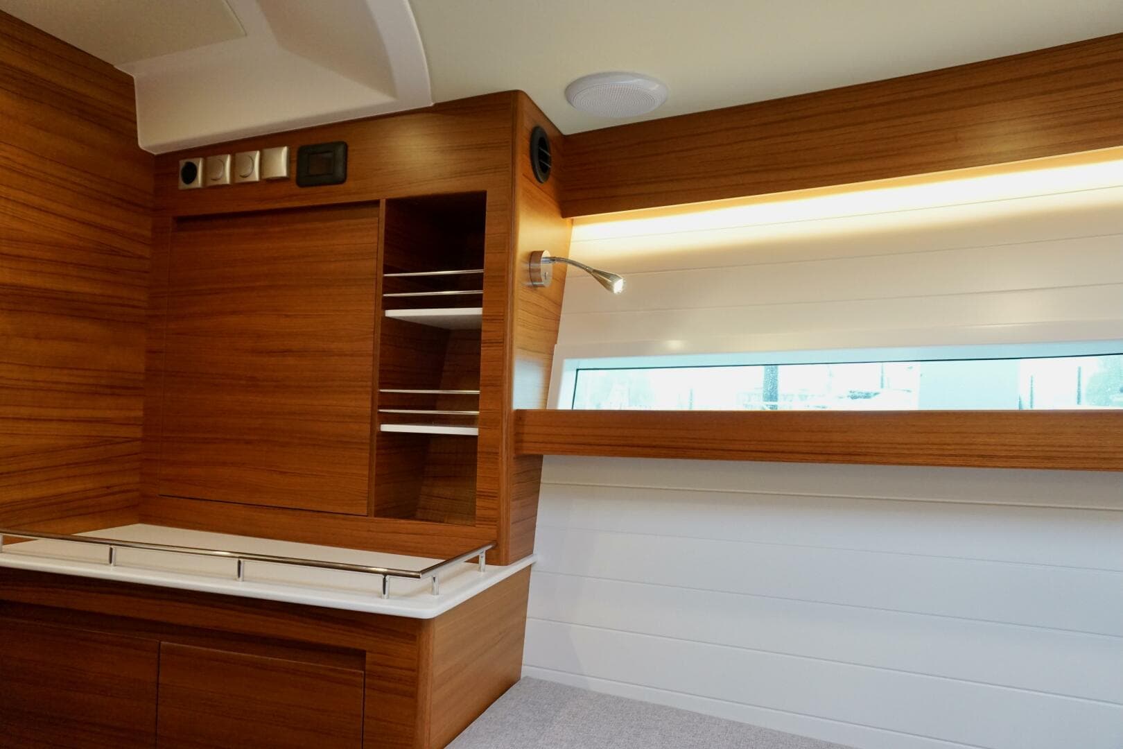 2023 Delta Powerboats 33 Coupe — photo 22