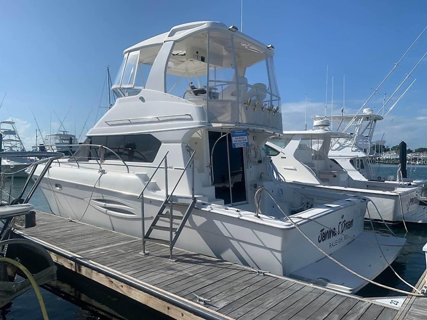 2003 Silverton Convertible — photo 1