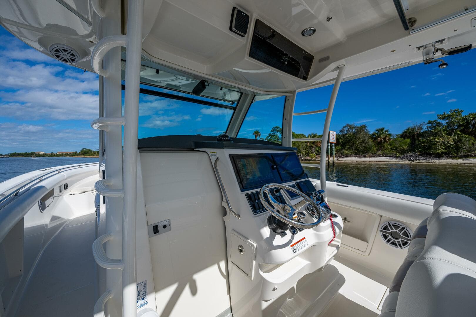 2011 Boston Whaler 370 Outrage — photo 4
