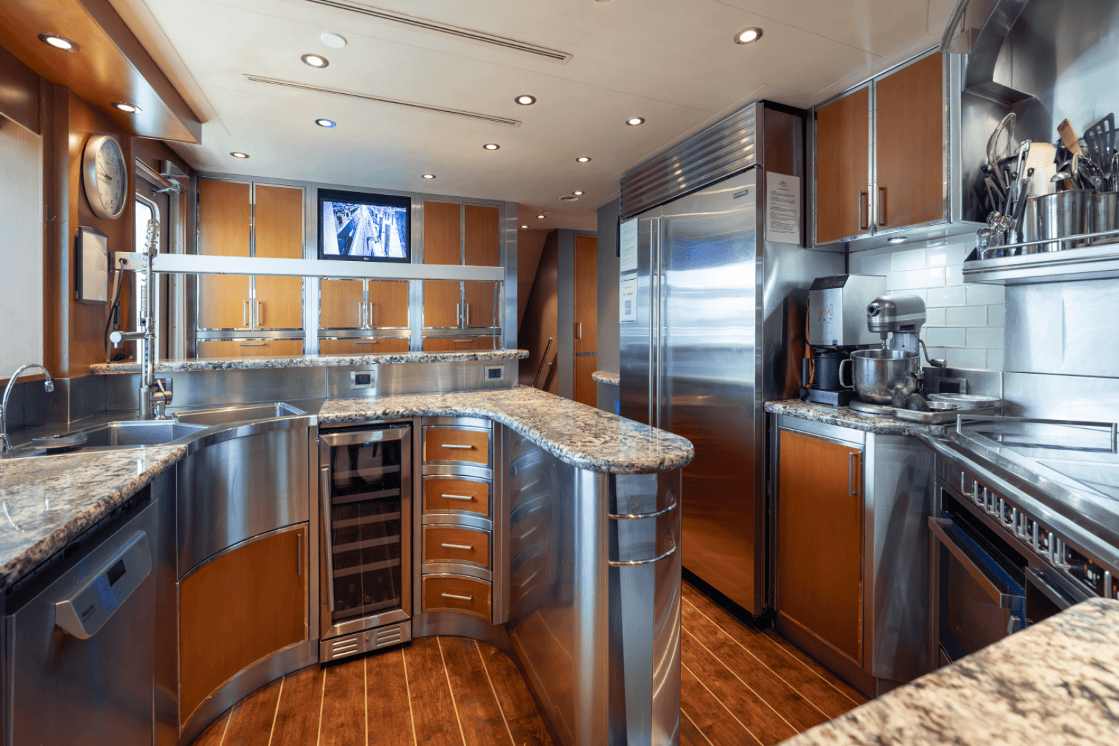 2014 Westport 40M — photo 67