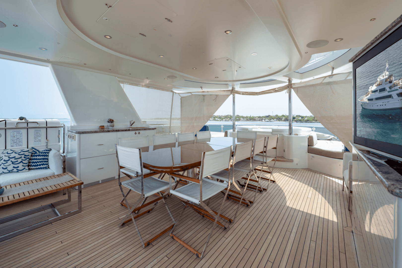 2014 Westport 40M — photo 60