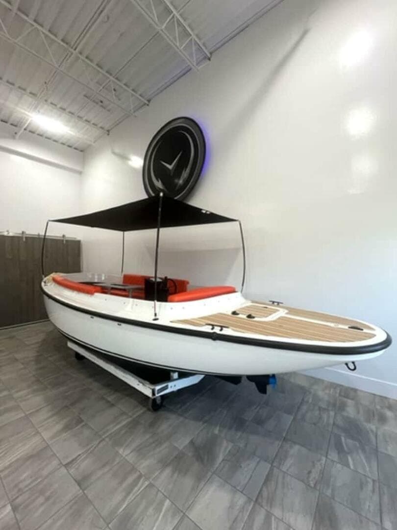 2024 Vision Fantail 217 — photo 6