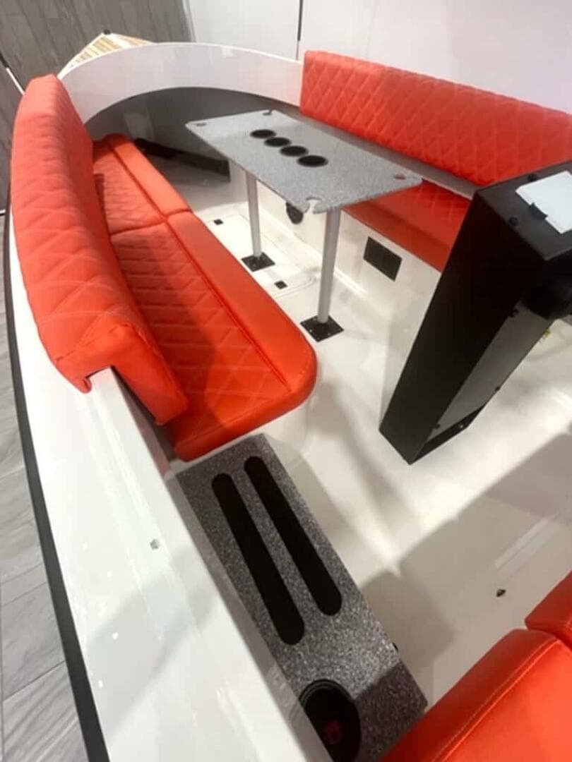 2024 Vision Fantail 217 — photo 5