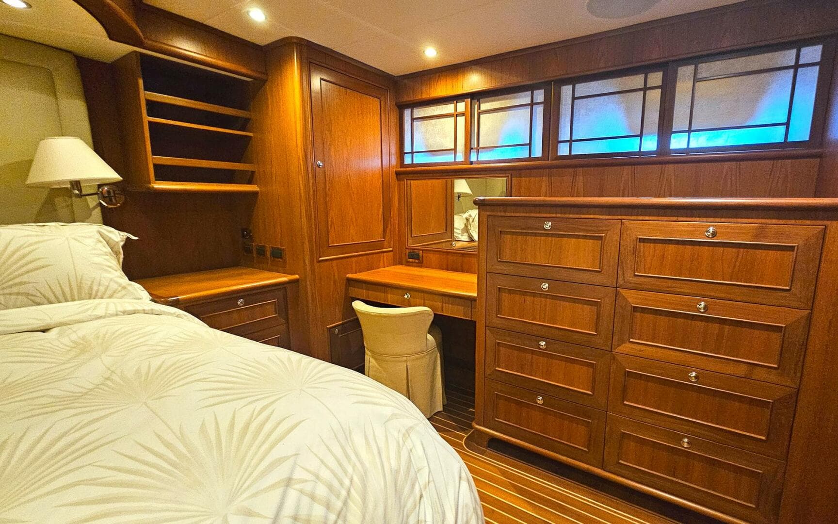 2012 Outer Reef Yachts 700 — photo 38