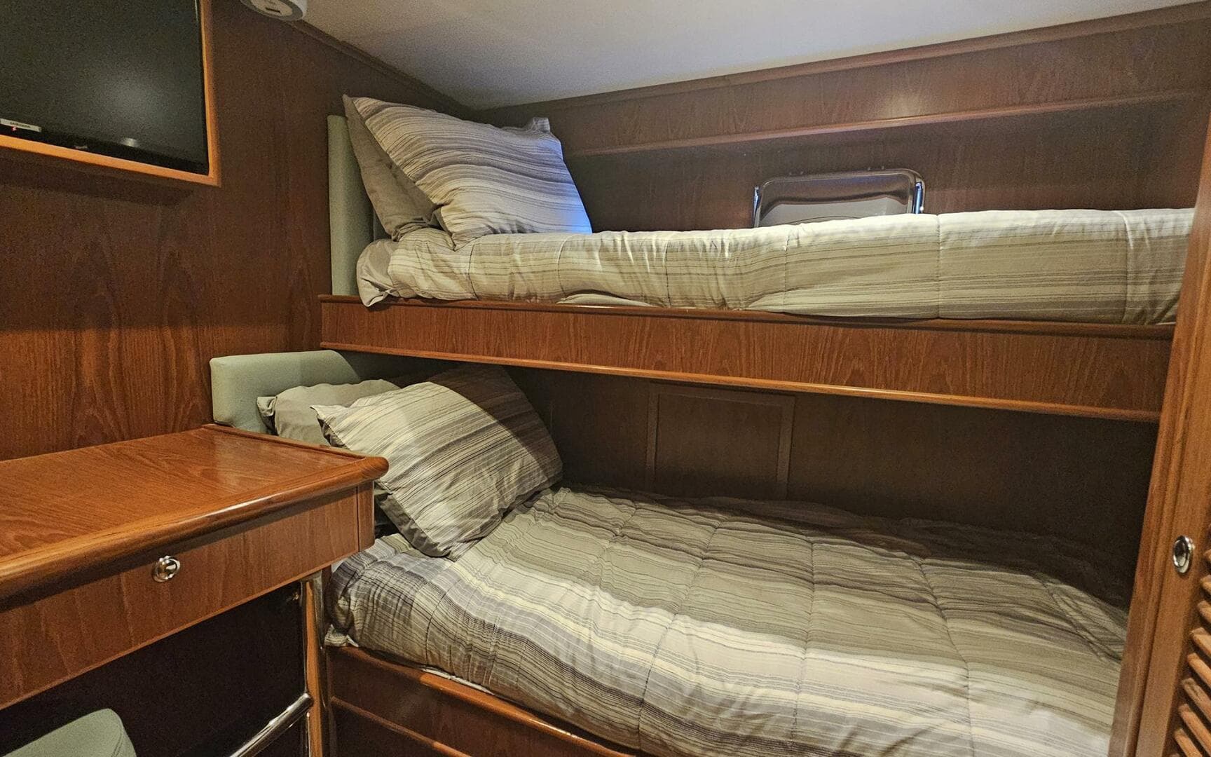 2012 Outer Reef Yachts 700 — photo 45