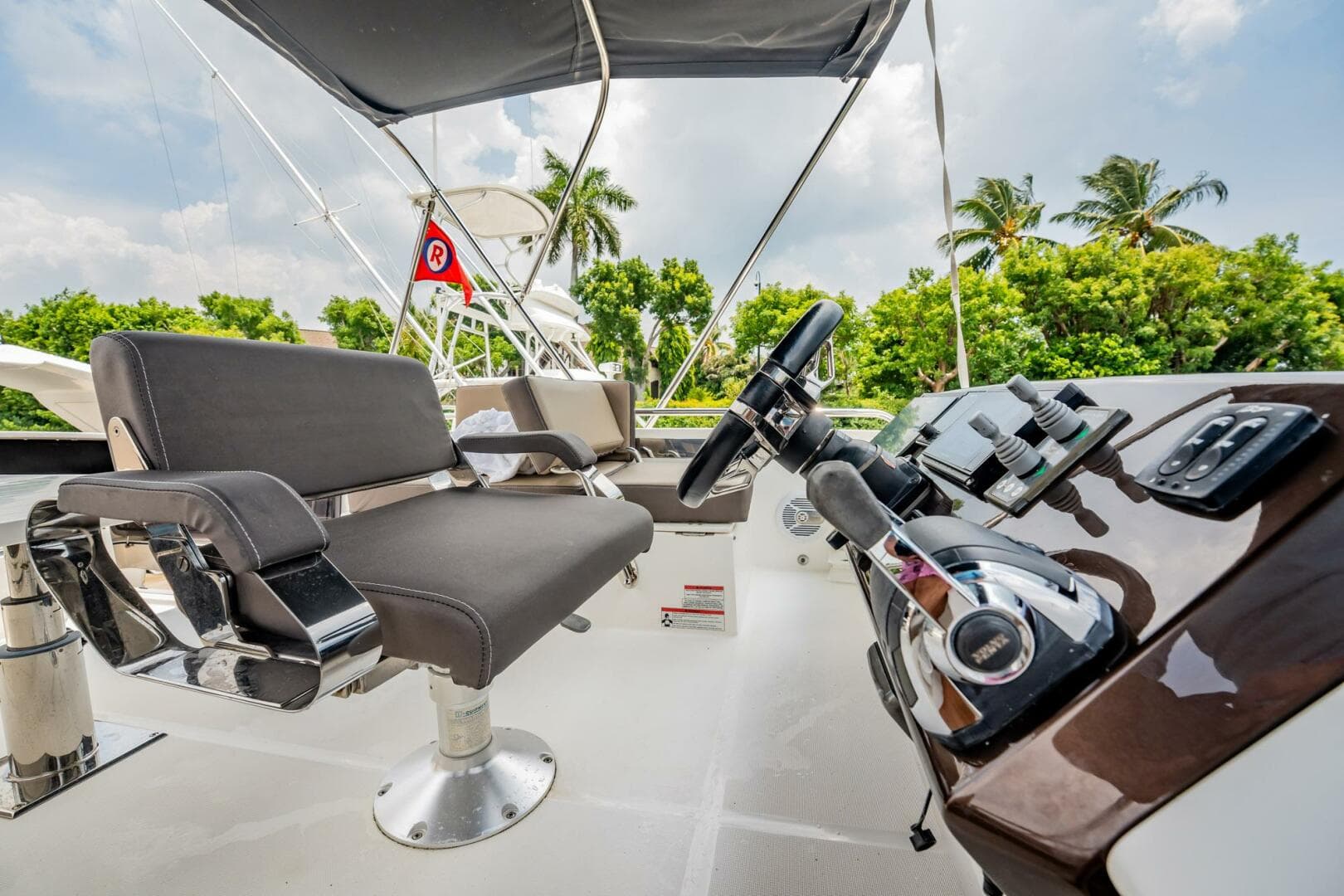 2017 Galeon 510 Skybridge — photo 57