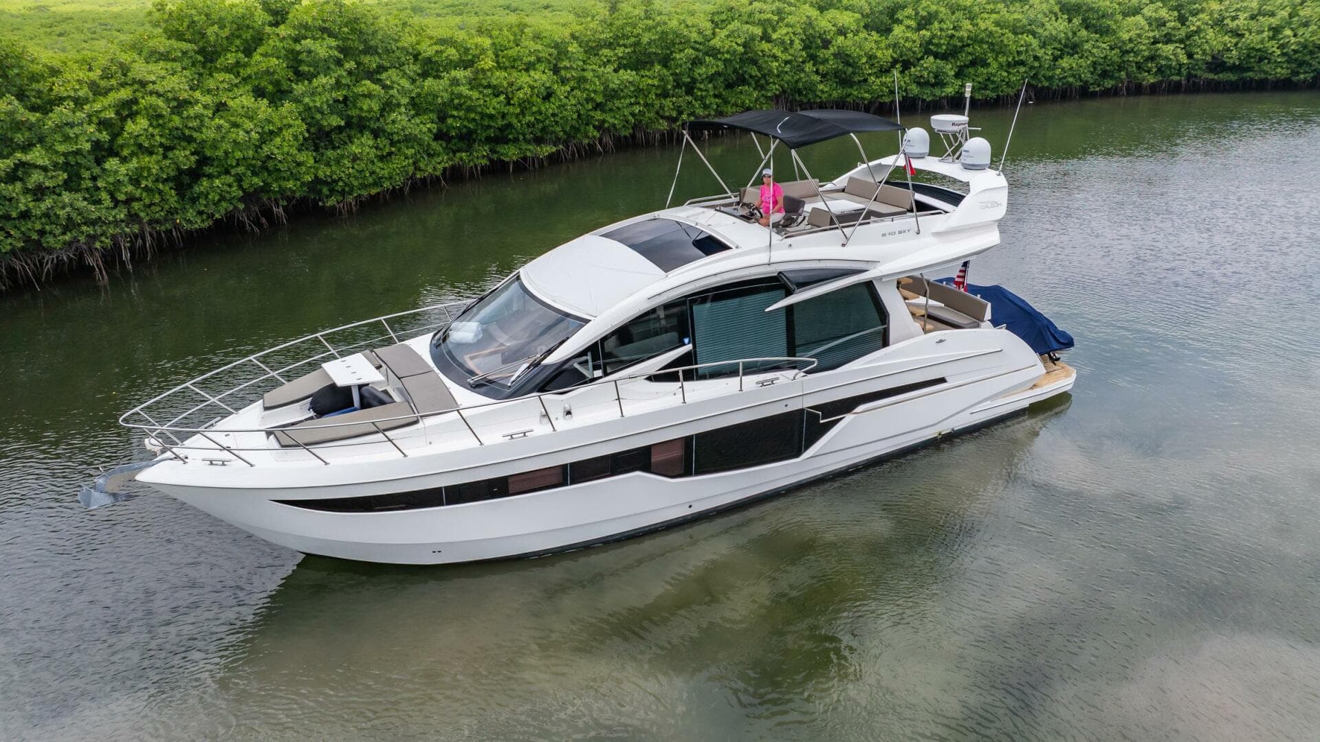 2017 Galeon 510 Skybridge — photo 50