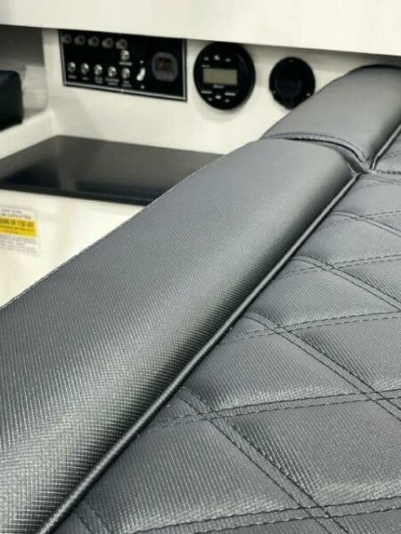 2023 Vision Fantail 217 — photo 4