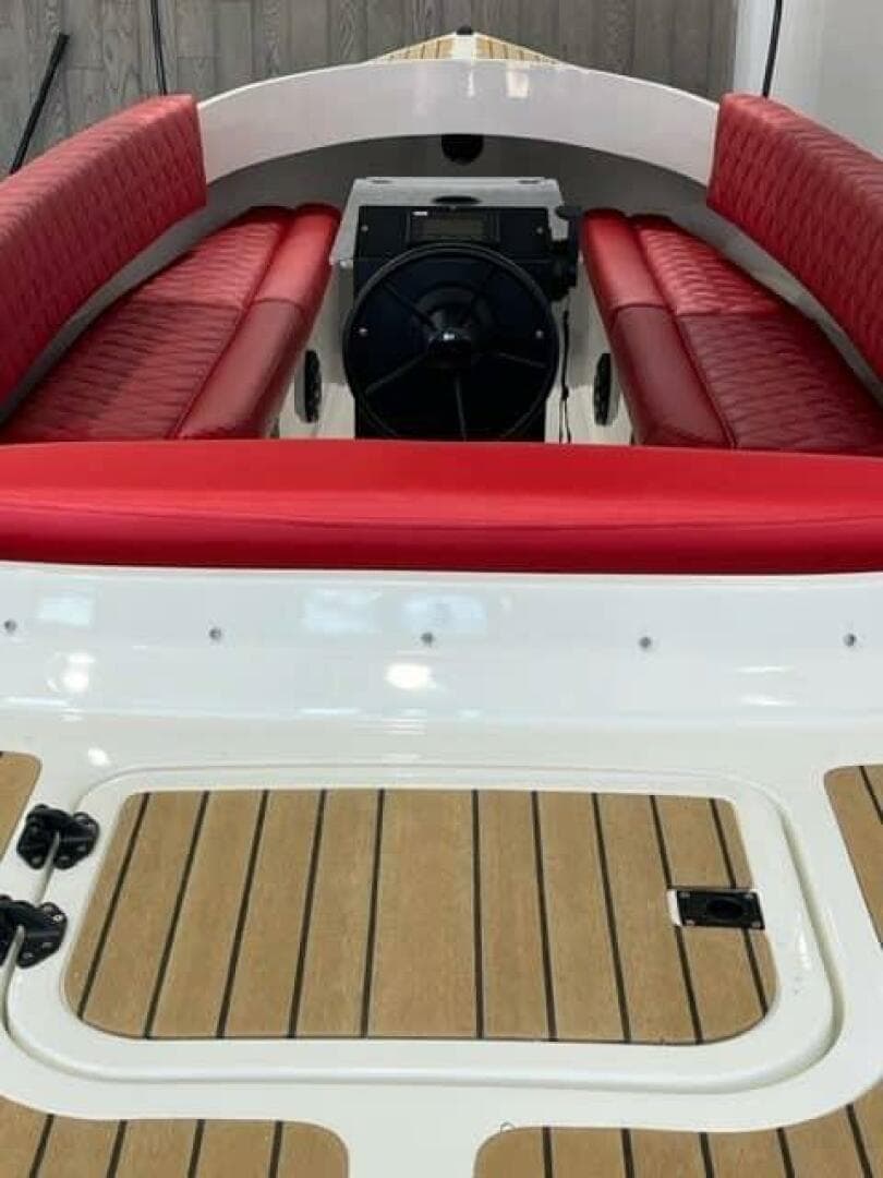 2024 Vision Fantail 217 — photo 4