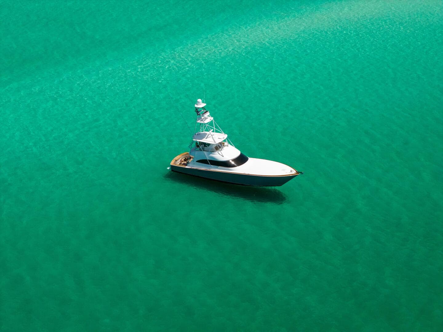 2015 Viking 62 Convertible — photo 41