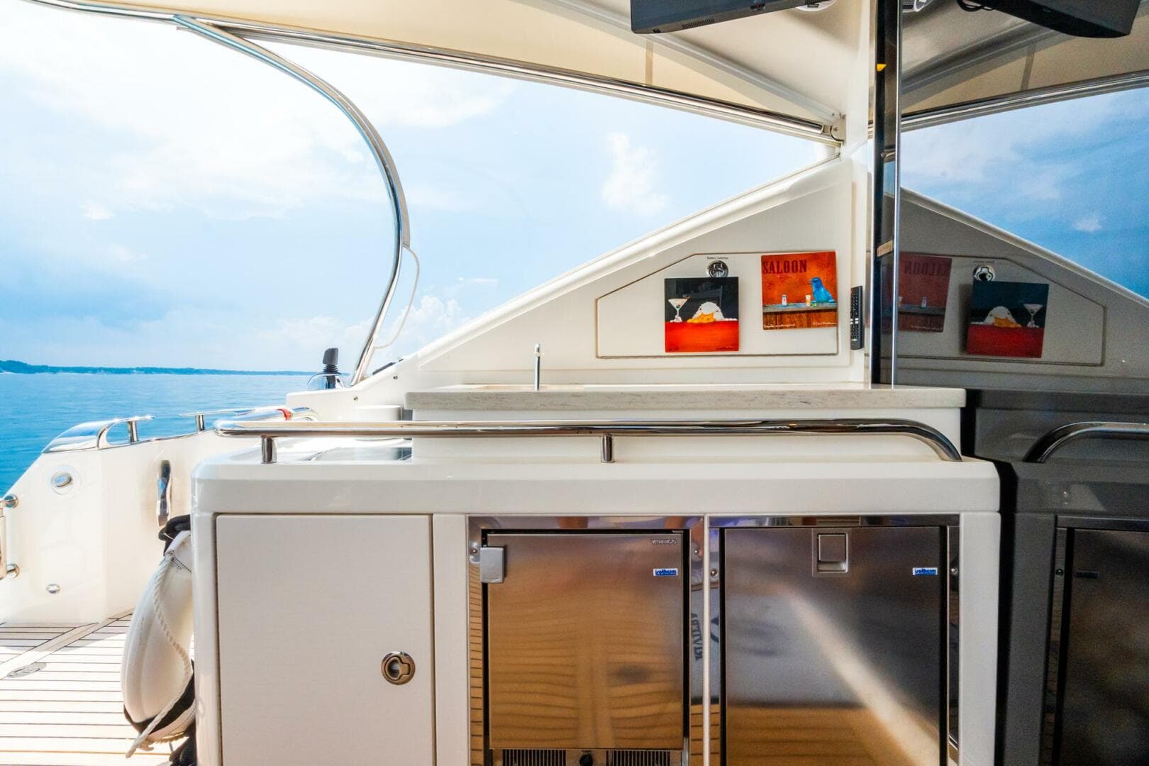 2019 Riviera 4800 Sport Yacht — photo 45