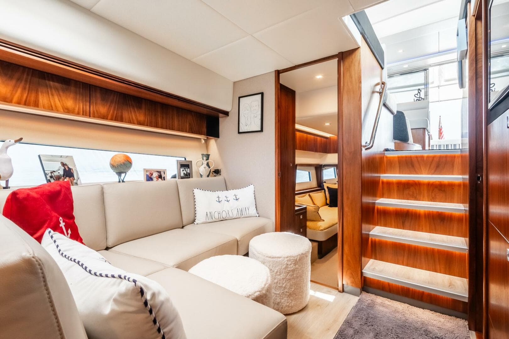 2019 Riviera 4800 Sport Yacht — photo 57