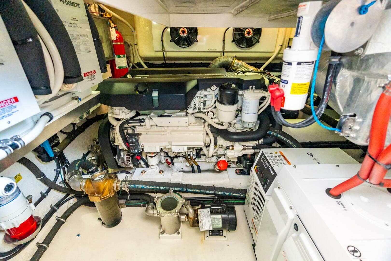 2019 Riviera 4800 Sport Yacht — photo 76