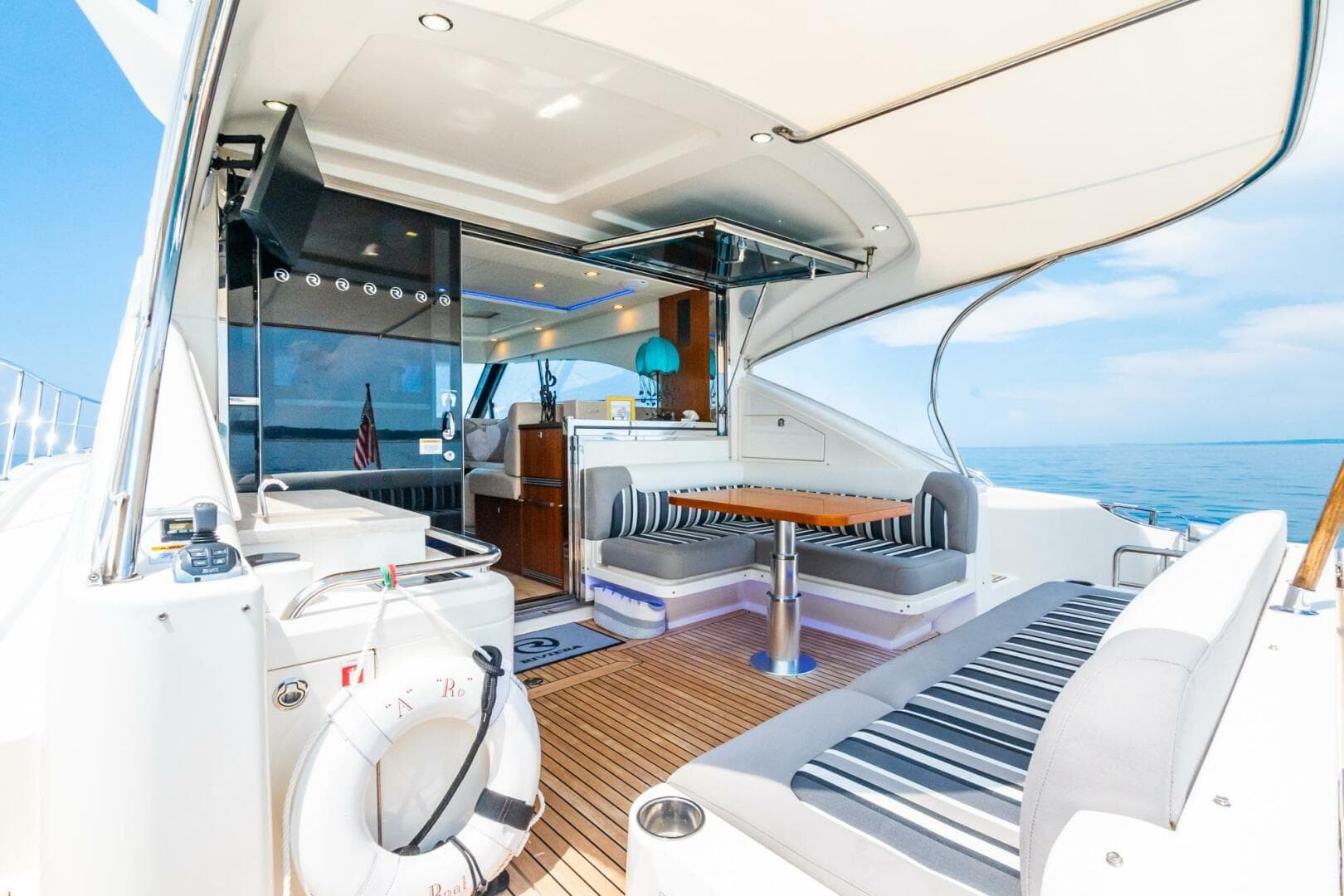 2019 Riviera 4800 Sport Yacht — photo 48