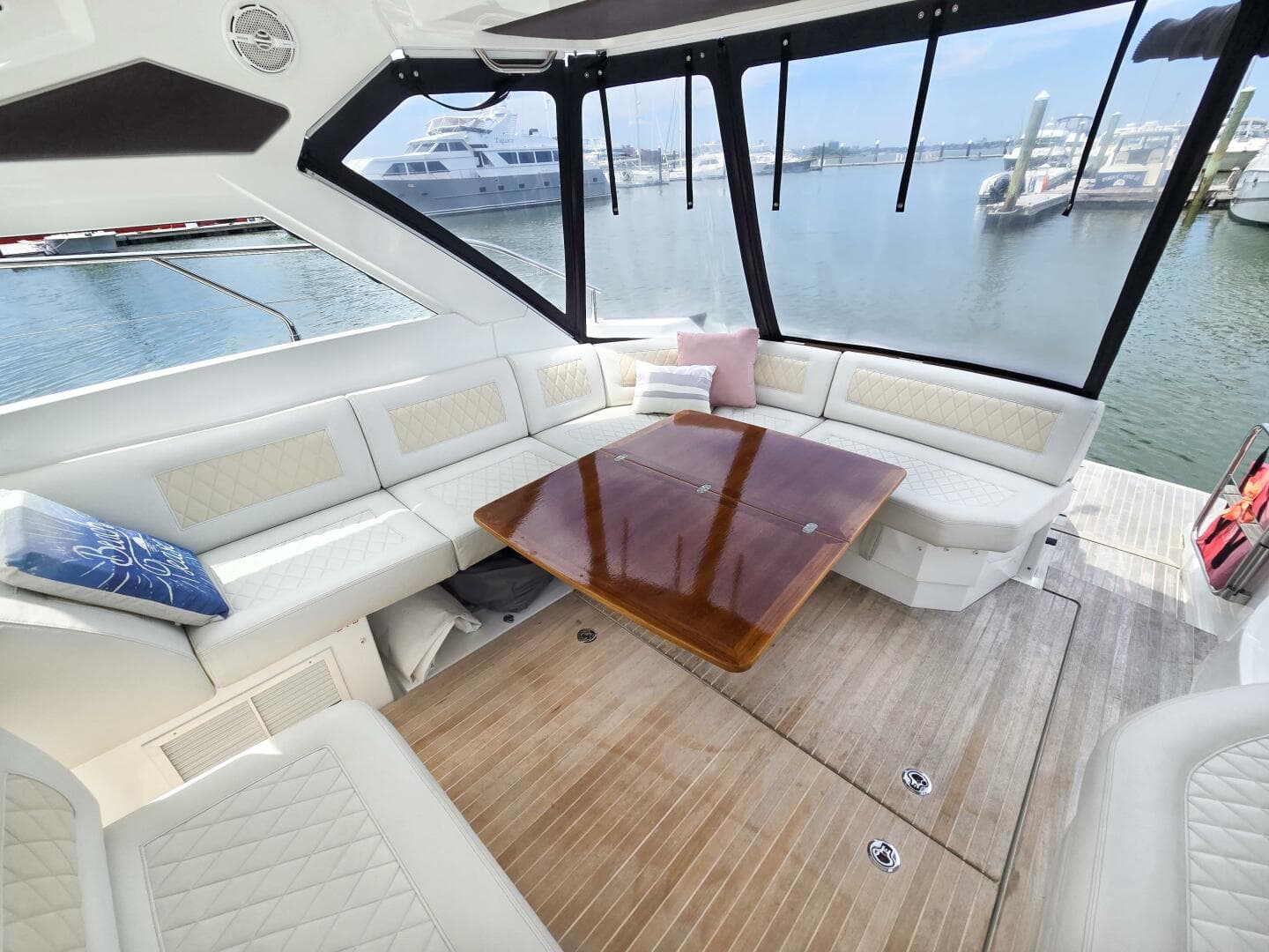 2019 Beneteau Gran Turismo 40 — photo 9