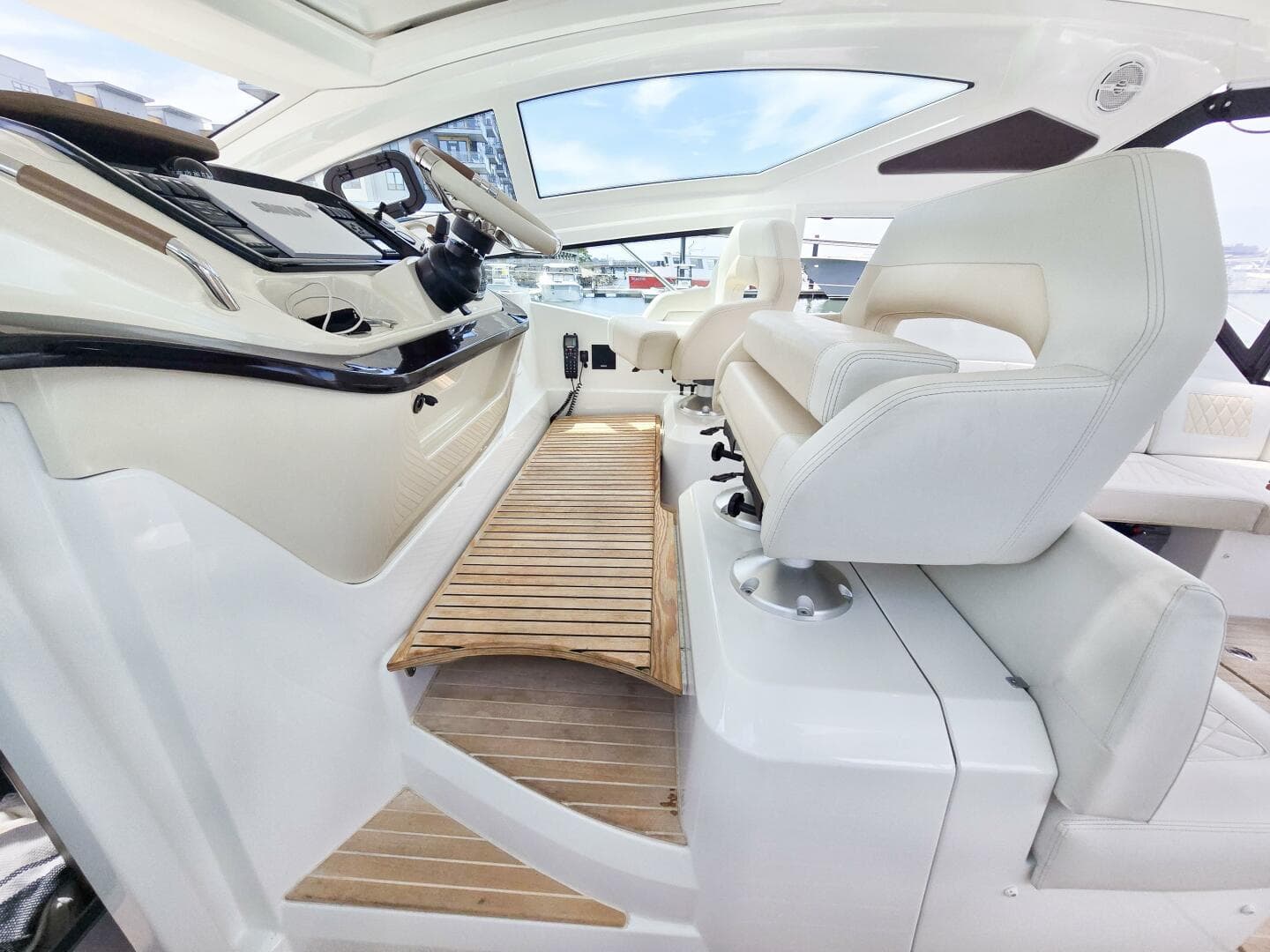2019 Beneteau Gran Turismo 40 — photo 11