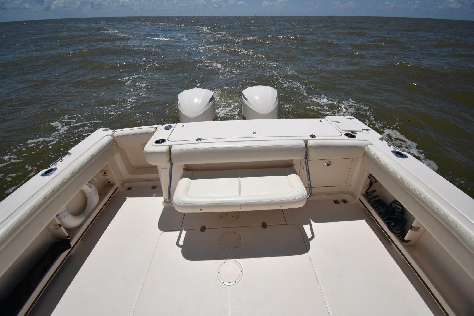 2016 Grady-White 330 Express — photo 25