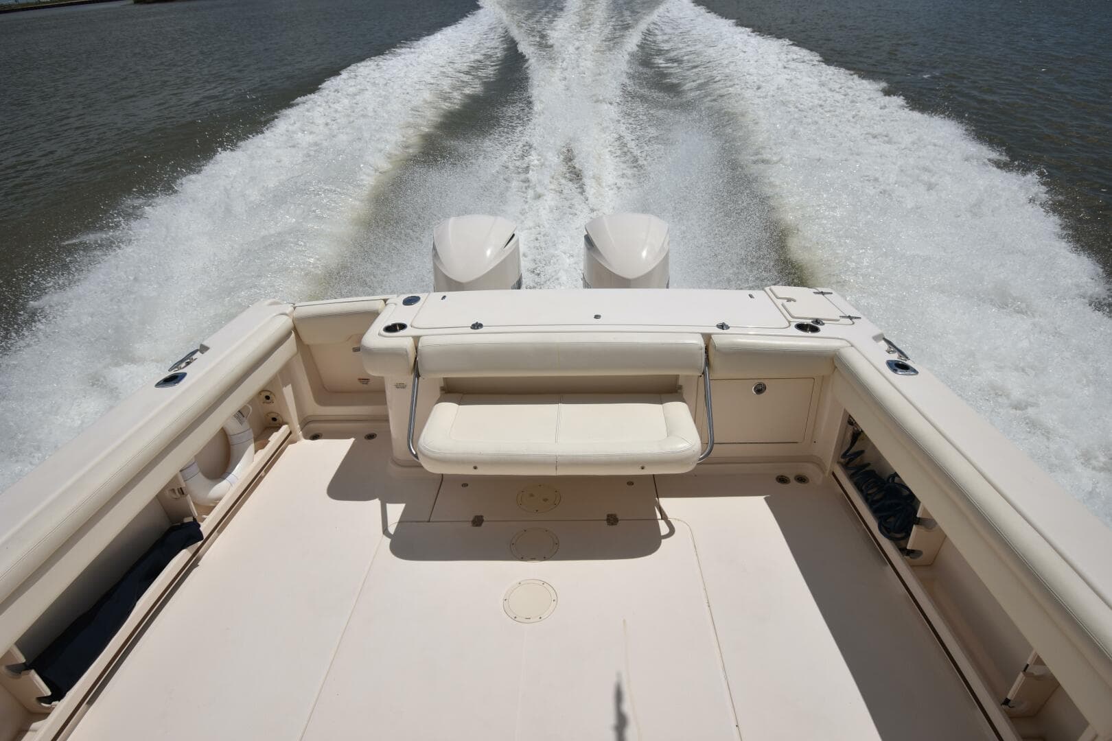 2016 Grady-White 330 Express — photo 24
