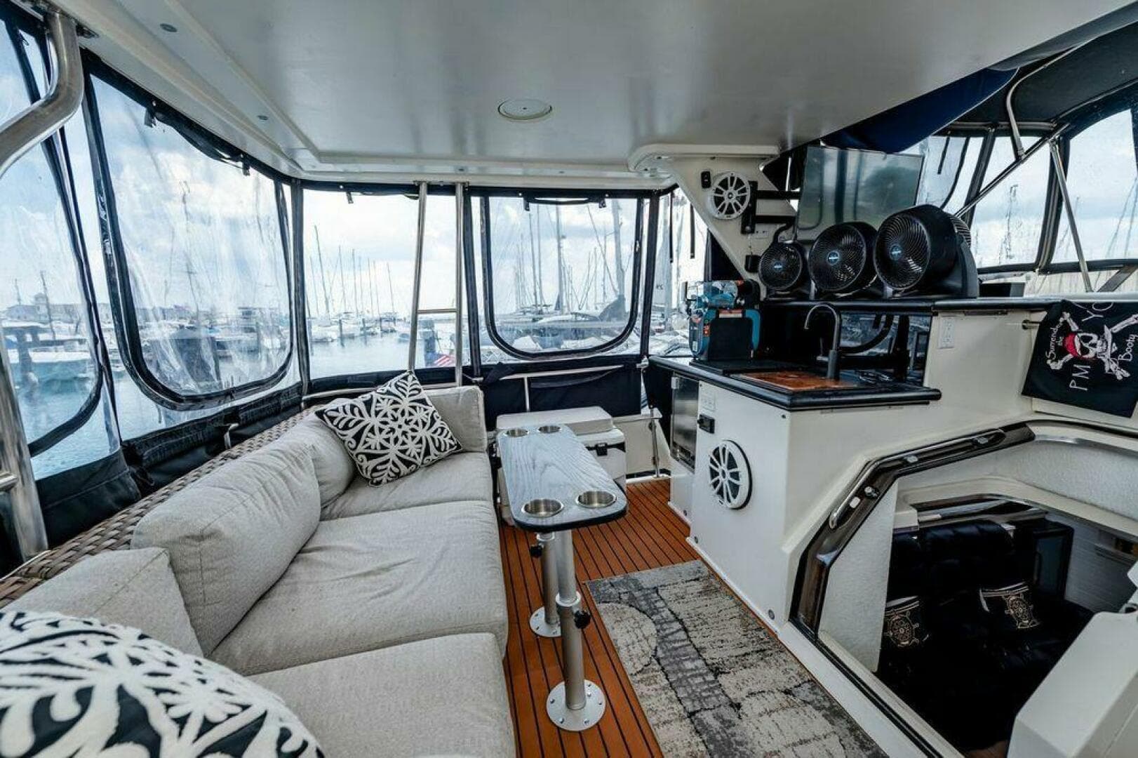 1991 Cruisers Yachts 3850 Aft Cabin — photo 41