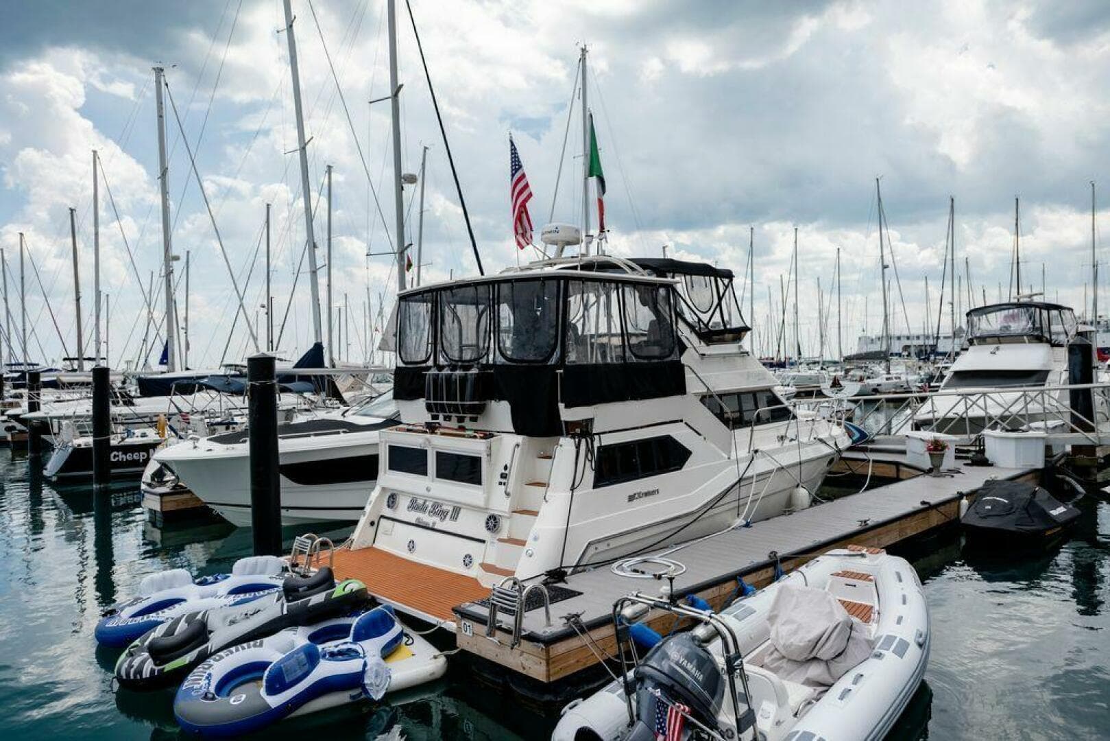 1991 Cruisers Yachts 3850 Aft Cabin — photo 5