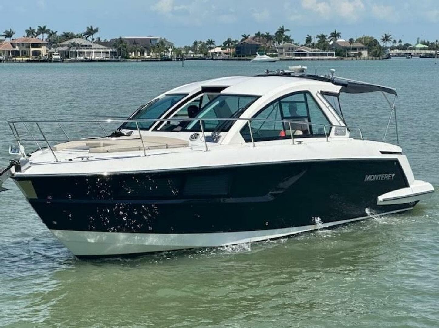 2016 Monterey 360 Sport Coupe — photo 2