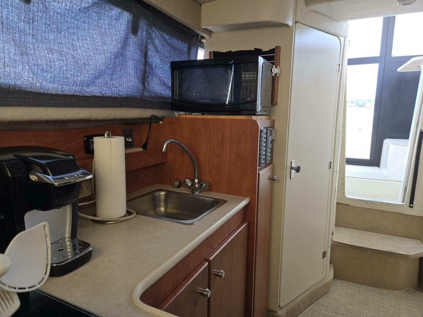 2005 Bayliner 289 Ec — photo 8