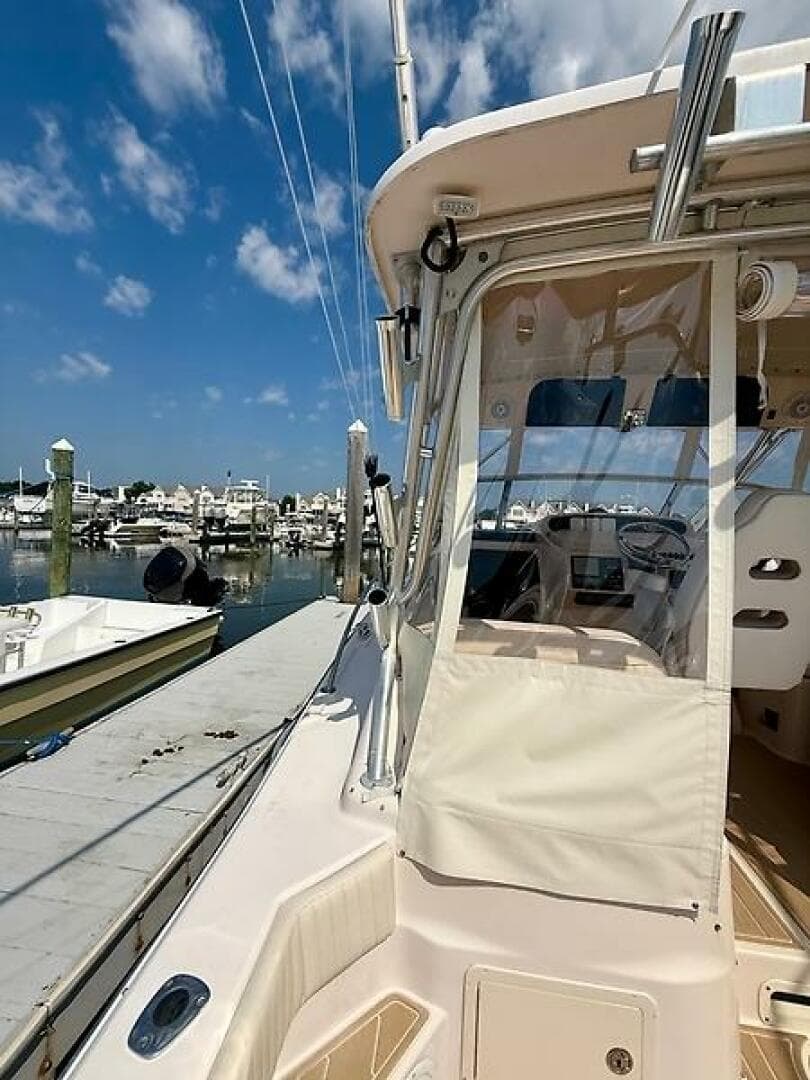 2007 Grady-White 330 Express — photo 31