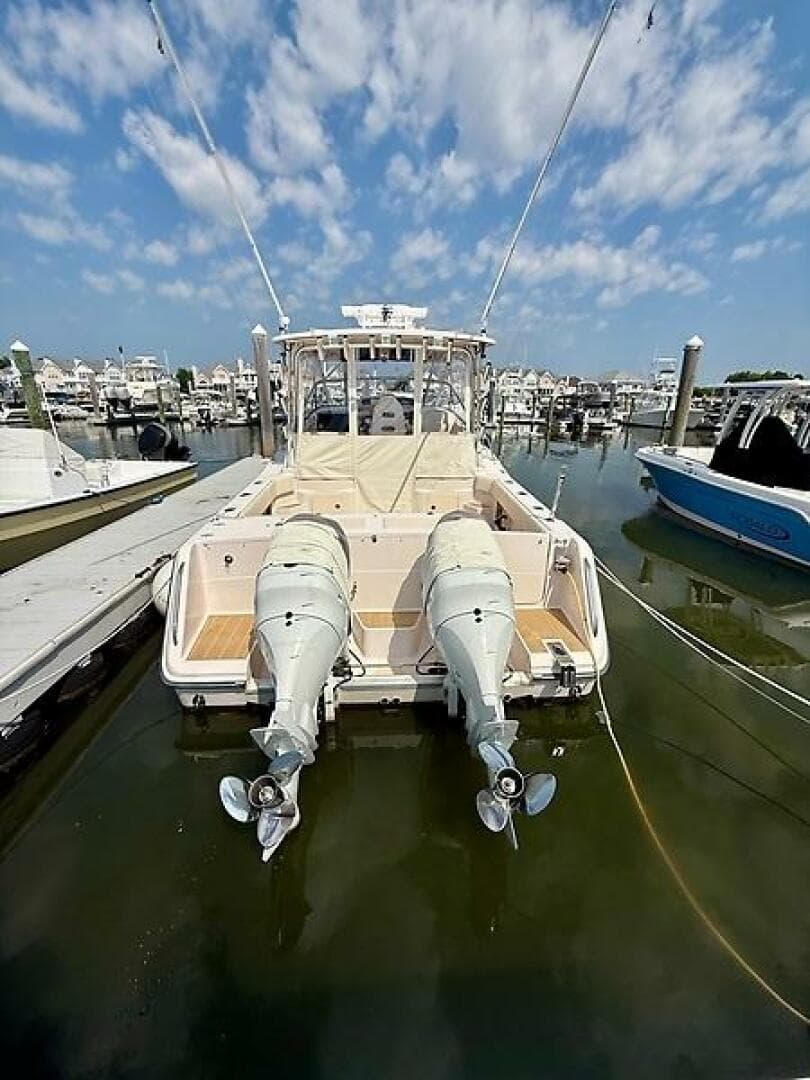 2007 Grady-White 330 Express — photo 38