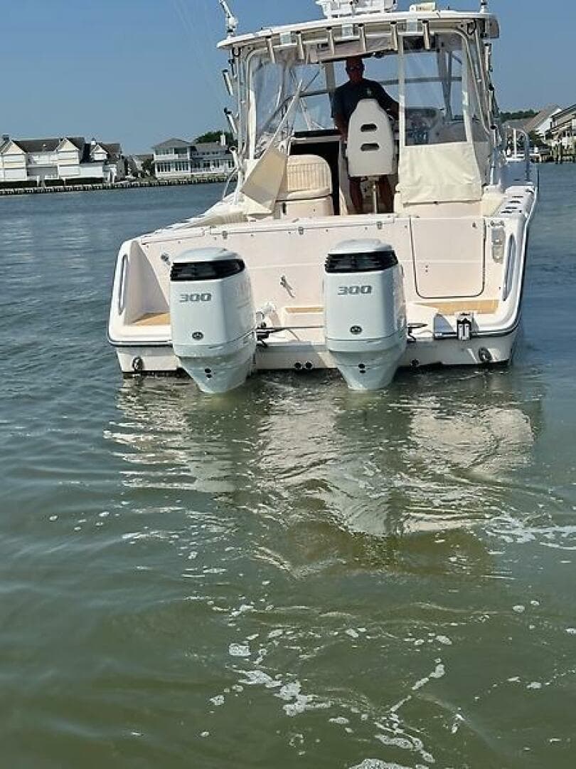 2007 Grady-White 330 Express — photo 9