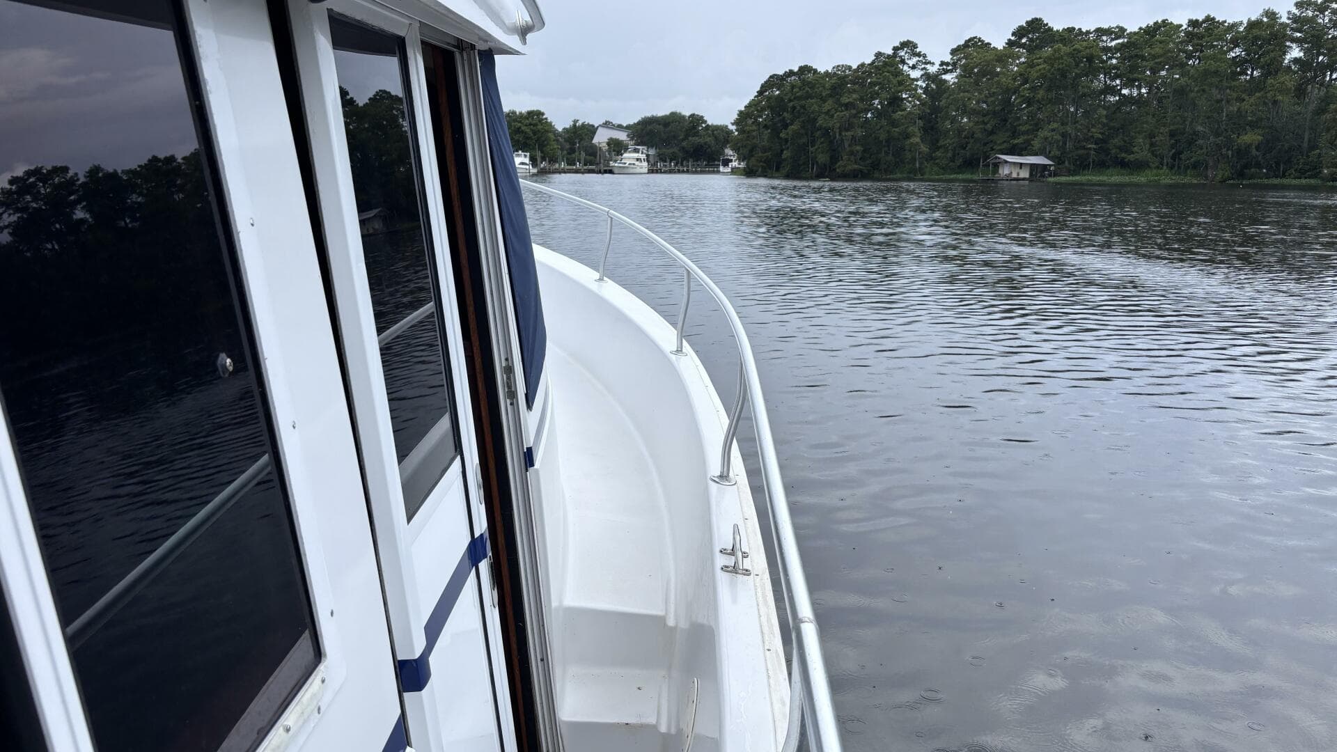 1998 Mainship 350 — photo 8