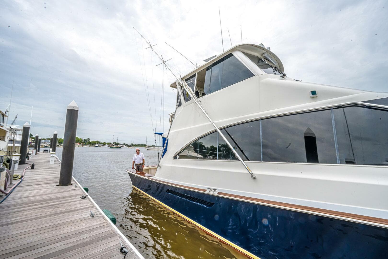 1997 Ocean Yachts 60 Super Sport Eb — photo 43