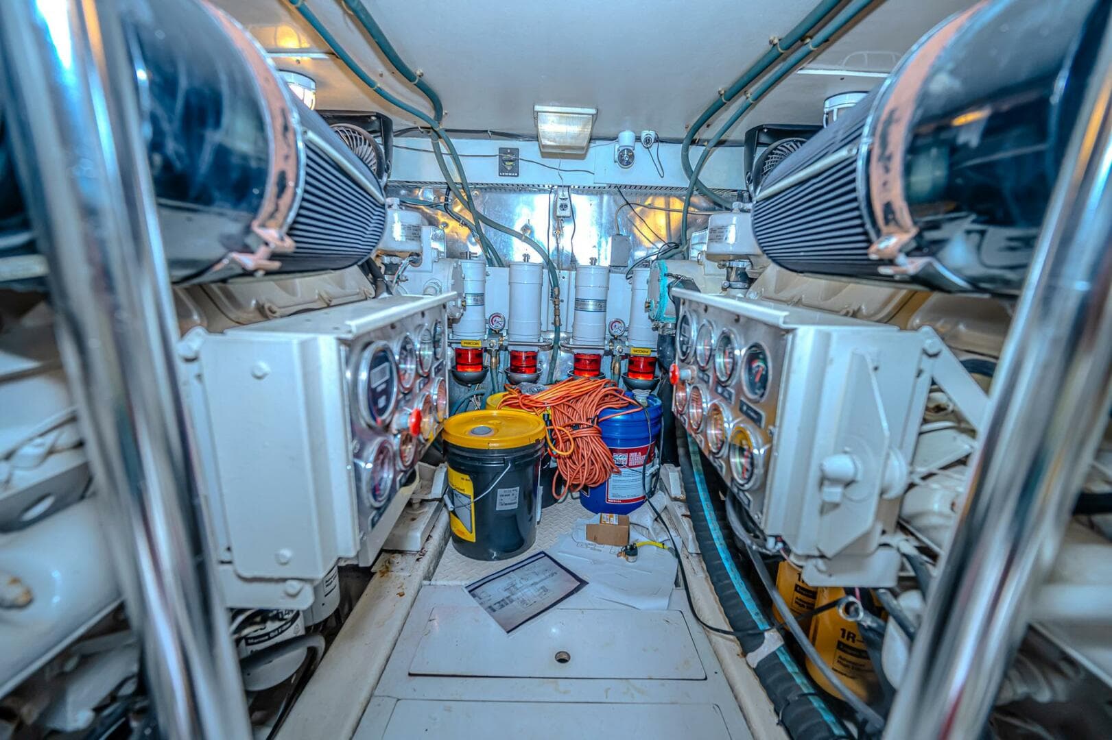 1997 Ocean Yachts 60 Super Sport Eb — photo 22